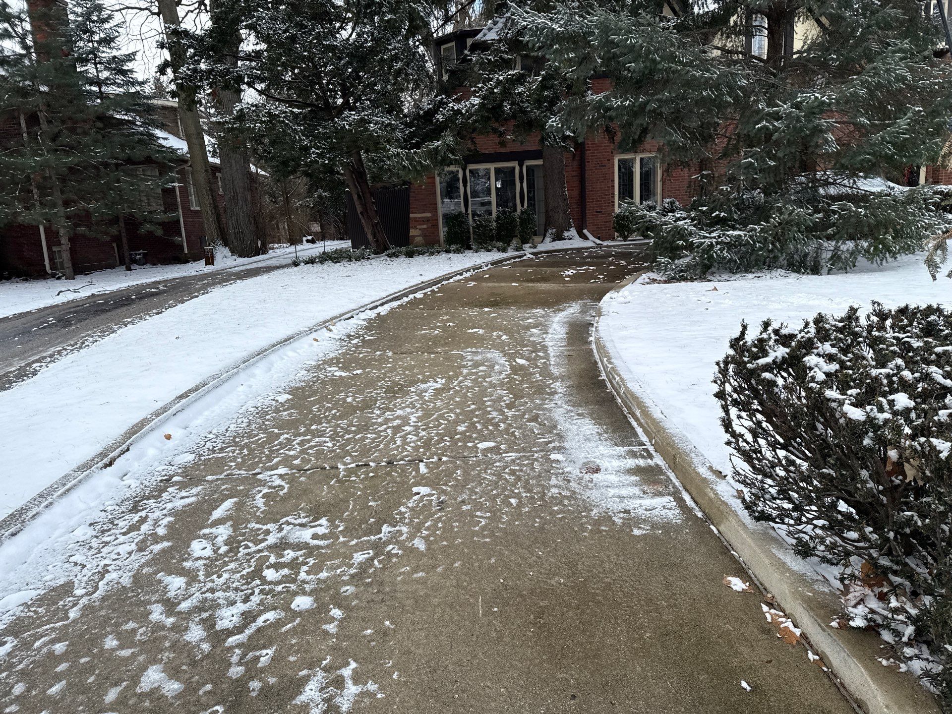 Winter walks and lots ready for professional ice control